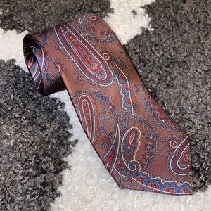 NWOT Roffé Designed Burgundy and Brown Silk Tie
